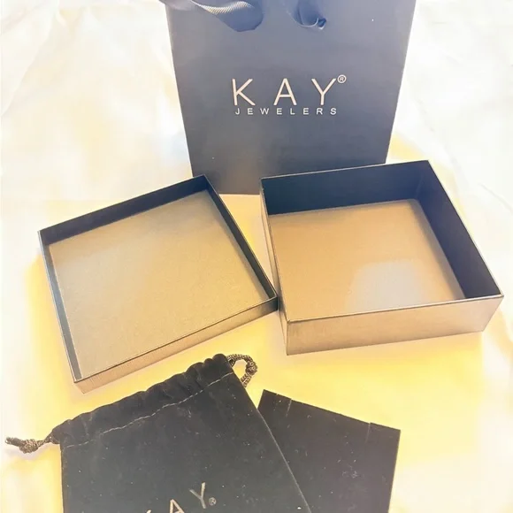 Kay Jewelers Original Gift Box + Dust Bag + Gift Bag Set - Picture 3 of 9